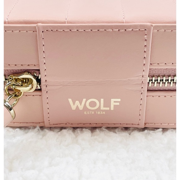 WOLF • Caroline Pink Rose Quartz Quilted Leather Travel Jewelry Case - Picture 15 of 16
